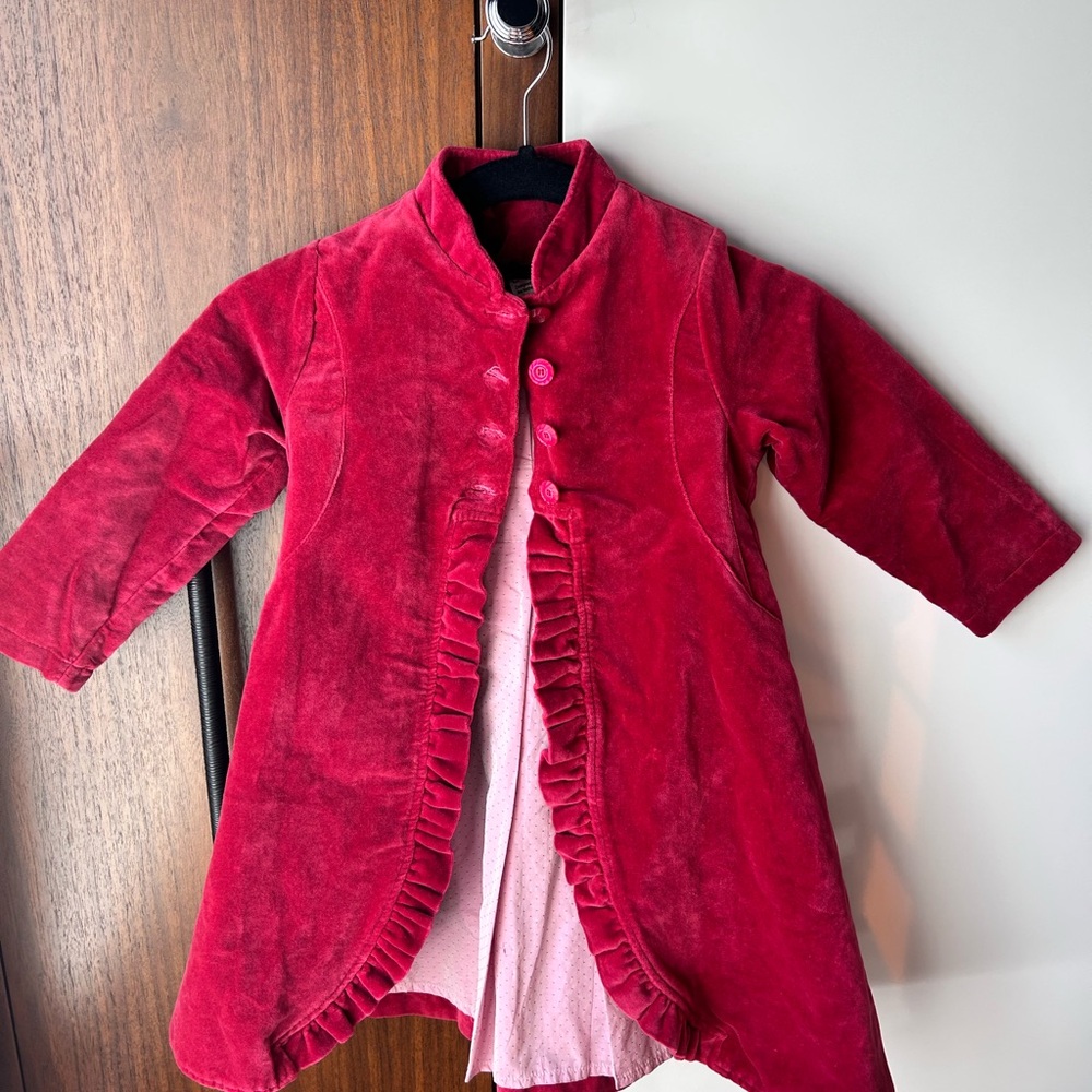 Vibrant Red Plush Cape with A-Line Silhouette